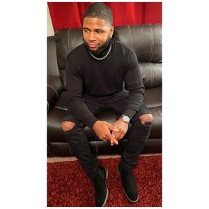 Meet your Posher, Deanthony